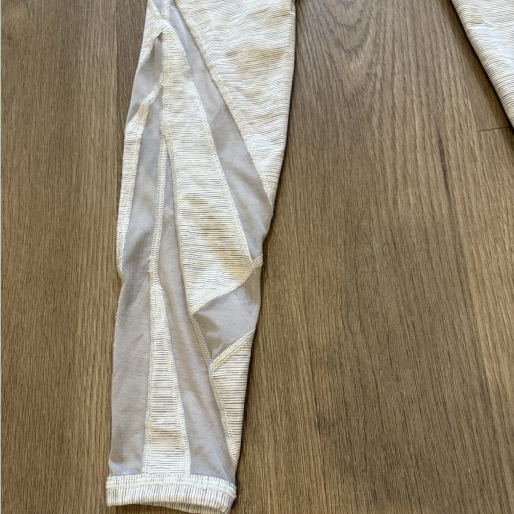 Lululemon Wunder Under HR Tight Mesh sz 4 - Picture 6 of 9